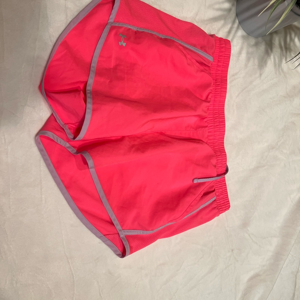 Under Armour running shorts with pockets